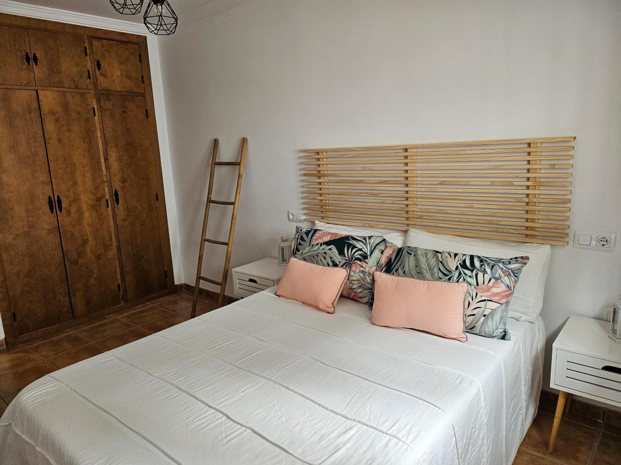 El Pinsapo Apartment เบนามาโฮมา ภายนอก รูปภาพ